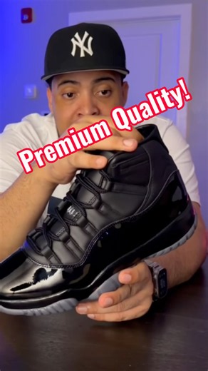 COMME DES GARÇONS X AIR JORDAN 11 - Premium Quality