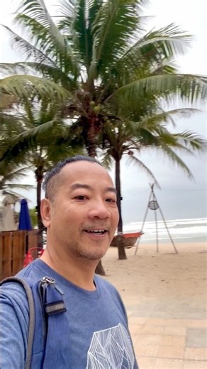 Da Nang, Vietnam - Where’s the invitation? (Please read the description.)