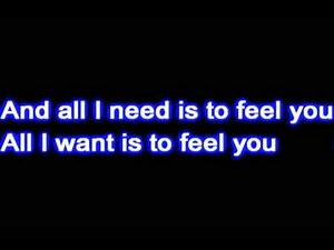 Hilary Duff- Reach Out + Lyrics