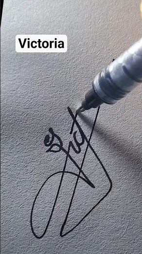 How to sign the letter V?❤