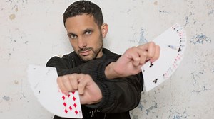 Dynamo: "Magic Impossible" | Cooler Magier zeigt seine besten Tricks