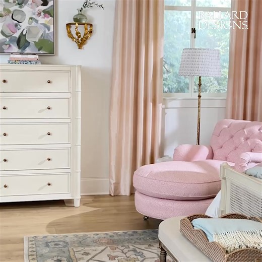 Customers agree ⭐ The Villandry Bed brings timeless French style home. Crafted from solid mahogany with airy caning details, it’s pure elegance made for relaxing! | Ballard Designs