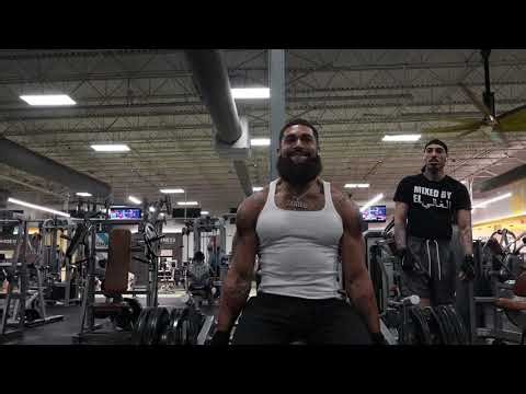 HOW TO GET A BIG SHOULDERS