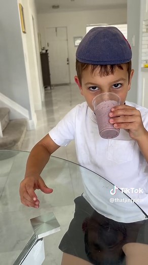 Kosher Protein Milkshake Recipe: Easy & Delicious