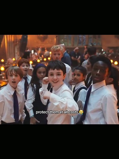 they're all 3 apples tall, except draco 😂 @Harry Potter #harrypotter #fyp #harrypottertiktok #harrypotterhbo #funnyedit