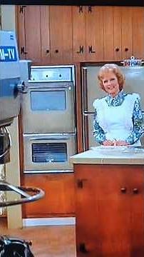 Mary Tyler Moore Season Four Episode 10 - The Dinner Party, Sue Ann (Betty White)