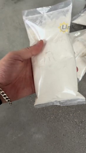 1.7K views · 12 reactions | Moisture-Proof High-Precision Powder Packaging Machine: Suitable for automatic filling and packaging of fine powders such as milk powder, protein powder, and seasoning powder. #cornpowder #flour #ricepowder #powderfillingmachine #powderpackingmachine #powderproduct #coffeepack #instantdrink #Fullyautomaticpowderpackagingmachine | Link packing machine company | Facebook