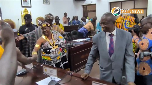 King Mswati III of Eswatini continues his 5-day state visit to Ghana with a high-profile engagement in Kumasi today. The monarch is set to address the National House of Chiefs and later hold a crucial meeting with the Asantehene, Otumfuo Osei Tutu II. The king’s visit underscores the strengthening ties between Eswatini and Ghana. #OnuaNews #OnuaOnline | Onua TV