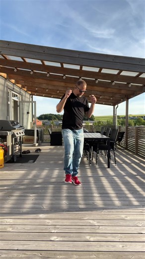 Very funky beat 😆😁#dance #dans