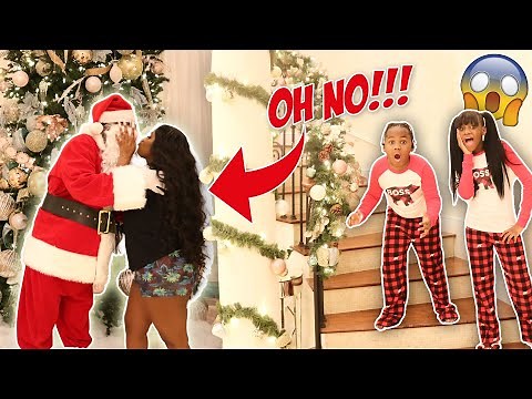 I Saw Mommy Kissing Santa Claus... New Vlogmas Intro