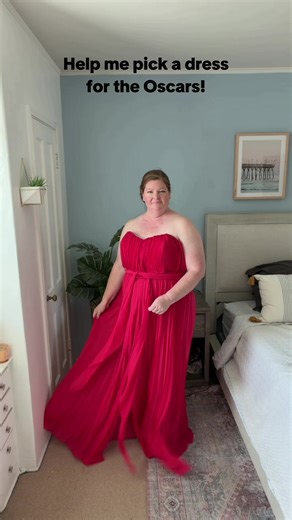 Help Me Choose the Perfect Oscars Dress!
