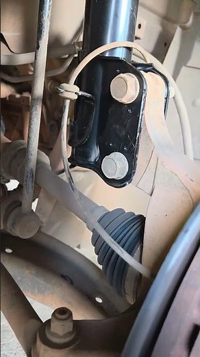 Sylphy / Sentra B17-2 - Kayaba, made in Japan shock absorbers, right side, amortecedor, carona