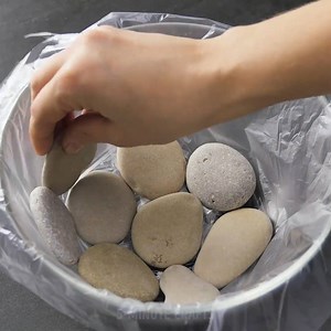 37M views · 369K reactions | Extraordinary things you can make with ordinary stones and pebbles.  | 5-Minute Crafts Play | Facebook