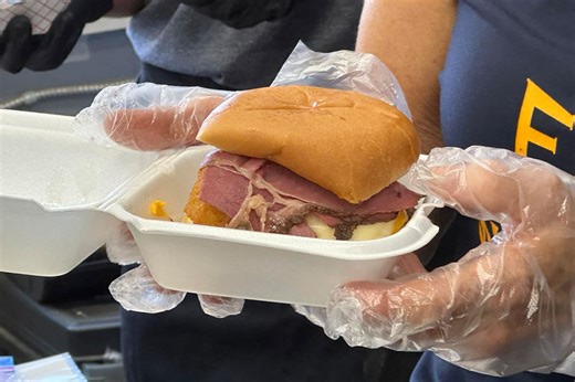 Between the Buns shares award-winning sweet and spicy Surf & Turf burger with fairgoers - East Idaho News