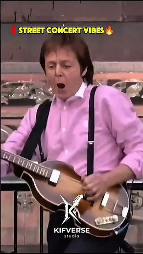 Iconic Moment: Paul McCartney Rocking NYC 🔥 #paulmccartney #thebeatles #rocknroll #shorts #kifverse