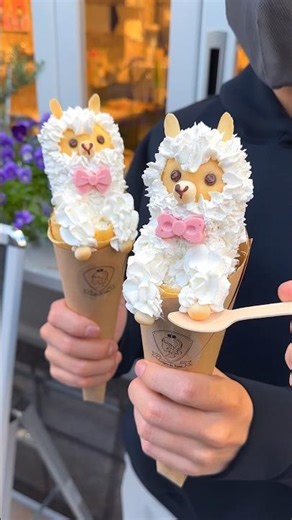 名古屋にある世界一かわいい動物クレープ屋さん🐹ホイップクリームを大量に使ってアルパカの形を作ってくれる！ #名古屋グルメ