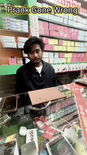 Sandeep Gupta on Instagram: "Fake Note Ne Macha Diya Hungama 😳 | Prank Gone Wrong • • #fakenoteprank #viral #publicreaction #foryou #trending"