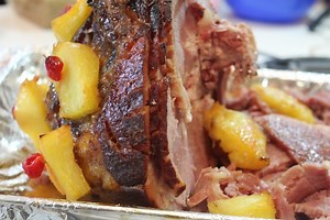 Brown Sugar Glazed Ham