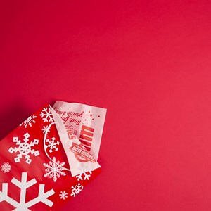 Bottomless Steak Fries. The story with the happy neverending. #JoyFull | Red Robin Gourmet Burgers