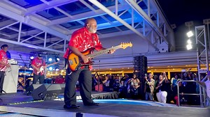 3.1K views · 41 reactions | Blazing bass solo courtesy of Rose Royce's John Haynes!  | Soul Train Cruise | Facebook