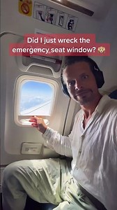 Weird Shutter Surprise in Aviation! 😳✈️ #Aviation #AviationLovers