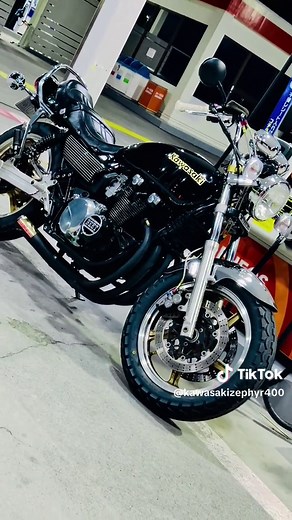 ゼファー400と旧車の魅力