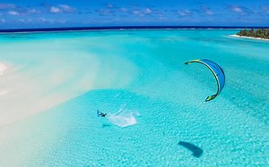 Kite Boarding in Aitutaki, Cook Islands | Best in the world