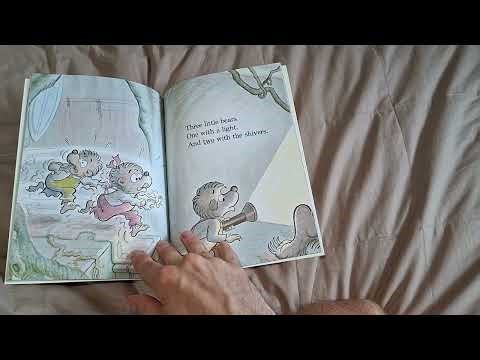 The Berenstain Bears and the Spooky Old Tree by Stan and Jan Berenstain