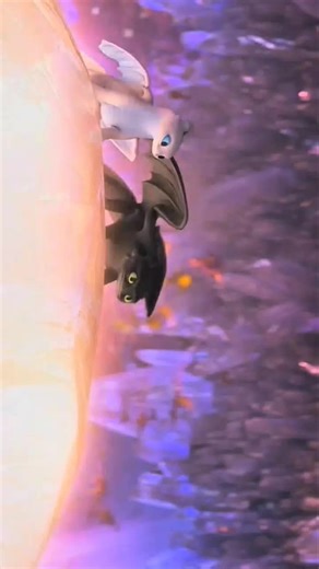 how to train your Dragon hidden world 🥰😍😍 #howtotrainyourdragon #httydhiddenworld #emotionalscene #snowfall#toothlessandlightfurry