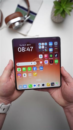 Oppo Find N6 unboxing creaseless foldable display