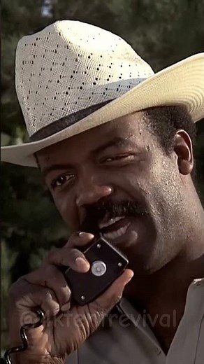 Smokey And The Bandit (1977)