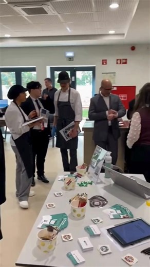 GP-Connect meets Portugal 🇵🇹 Last week, we crossed borders to meet ambitious students at @escolas_do_turismo_de_portugal and talk about the international internship opportunities we offer! We met talented, brave students ready to step out of their comfort zone, gain real hospitality experience and embrace an adventure abroad. 🇳🇱 Why join us? ✔️ Free shared housing ✔️ Free meals ✔️ Free health insurance ✔️ Competitive monthly allowance Third-year student and already completed your internships