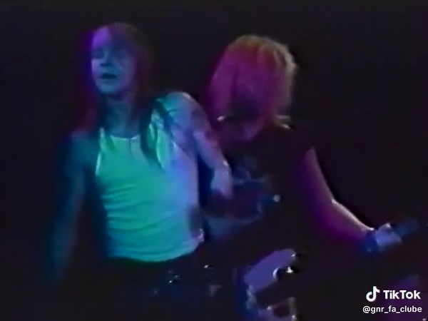 Guns N' Roses - My Michelle (Live at the New York Ritz, 23/10/1987) #ritz #neyyork #mymichelle #appetitefordestruction #87 #87s #1987 #gnfnr #guns #roses #clasico