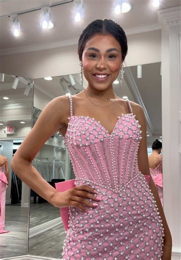 Get Ready for Prom: Gowns, Jewelry, and Tux Rentals!