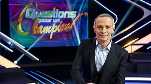 DECRYPTAGE. "Questions pour un champion" s’arrête en semaine : pourquoi France 3 sacrifie son jeu culte malgré 1,4 million de fidèles
