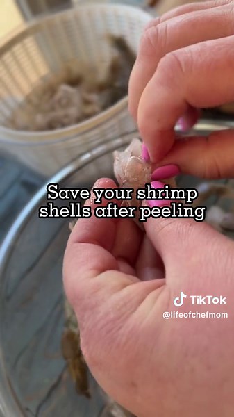 How to Make Shrimp Broth for Flavorful Shrimp Dishes