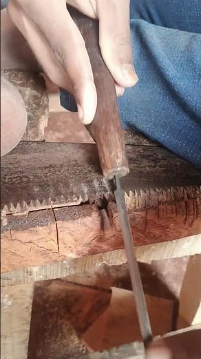 Sharpening a Hand Saw with a File | Easy Hand Tool Sharpening Tutorial #handmadewood