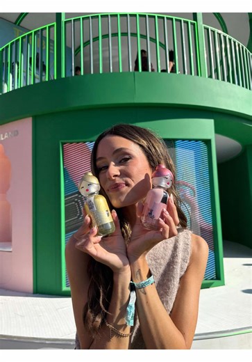 Encontras tu fragancia favorita > Sisterland ✨🩷 Blush Cherry 🩷✨ #BenettonPerfumes #LollapaloozaAR #HouseOfBenetton