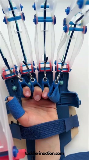 Gigantic Hand Magic What would you do with a DIY Robot Hand? #stem #stemeducation #diy