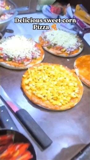 Sweet Corn Pizza lovers? 🌽🍕🔥Aaj hi fresh order karo 📲70238 68213 #SweetCornPizza #viralshort