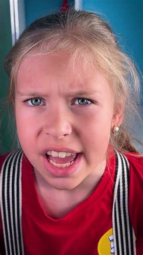 💖 Don't Give Up! Sarah Helps Zoe Save Her Drawing! #moralstories