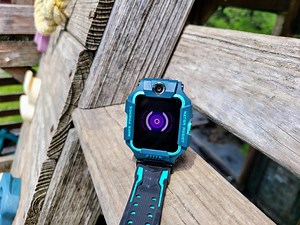 imoo Watch Phone Z6 review: Unique features with an inconsistent companion app