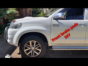 Toyota Hilux 2014 D4D front brake pads replacement how to. KUN26R