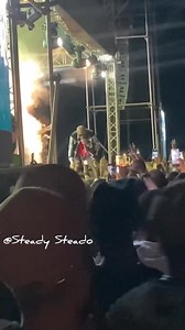 2Face Idibia performs live on stage at the Gokana Carnival, Ogoni ❤️❤️ #massivelove | Ogoniflavour