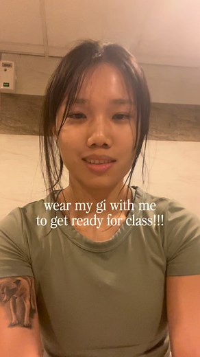 gi asmr is the concept here because the audio is actually soothing to my ears!!! I still feel really happy and bouncy whenever I put on my gi, because it's my first gi!! and being back on the mats means a lot to me too. though to be clear, I still very much prefer no-gi... there is no doubt about that 😮‍💨🙈😂 | Valerie Poh Yun Ting