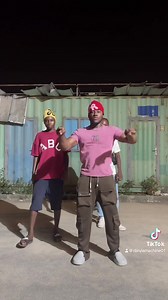 Nouveau projet en feat avec Renard Barakissa , Azazou Satelite Officiel , 𝗟𝗲 𝗚𝗿𝗮𝗻𝗱 𝗛𝗼𝗺𝗺𝗲 très bientôt … Le challenge est lancé sur tiktok https://vm.tiktok.com/ZMMNb2Yc4/ | BB DJ