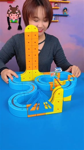 चिंकी ने अपने ट्रेन के लिए नया लाइन बना दिया ll Carriage House wooden artist ll #cartoon #shortvideo