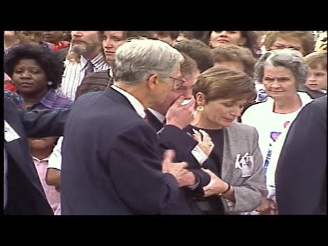 The funeral for Susan Smith's children: Michael and Alexander 11/6/1994