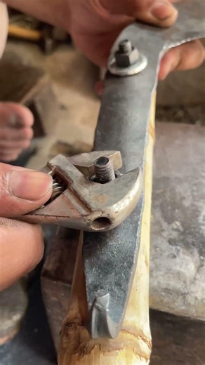 Perfect Billhook Fit on Bamboo 🔧🔥 | Satisfying Tool Mounting #Shorts