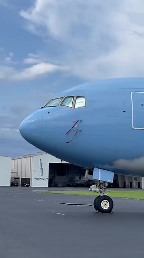 Drake's Private Plane: A Look Inside the Fly Life of a VVIP